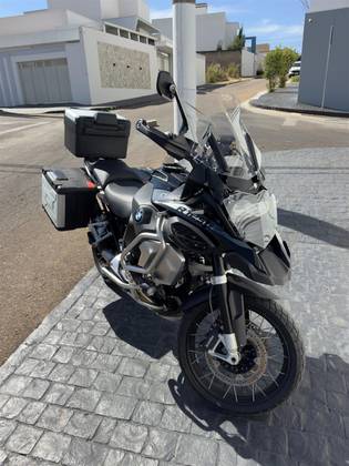 BMW R 1250 GS ADVENTURE PREMIUM TRIPLE BLACK BMW R 1250 GS ADVENTURE PREMIUM TRIPLE BLACK